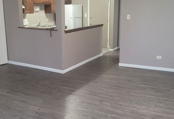 Country Pines Apartments
