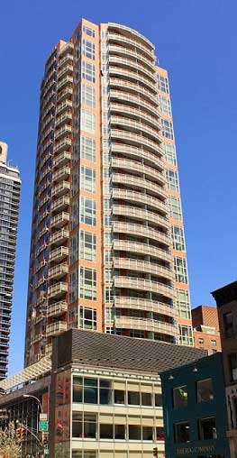 3 beds, 3 baths, $11,995, Unit 15C