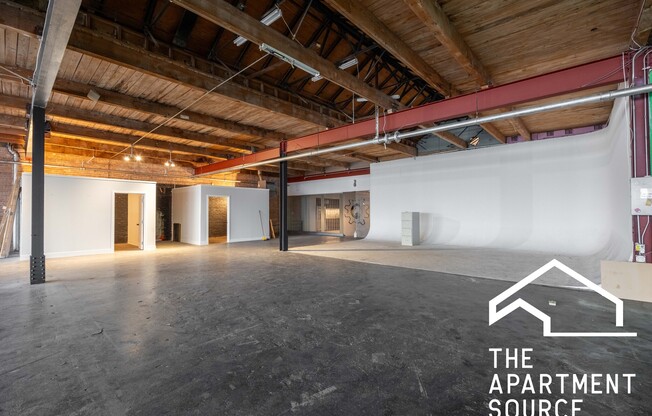 3134 W CARROLL