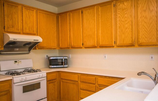 Beautiful 3 Bedroom Home in Rancho Carrillo!
