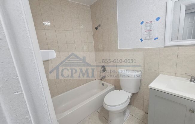 2 beds, 1 bath, 827 sqft, $1,895, Unit 6957- 7th