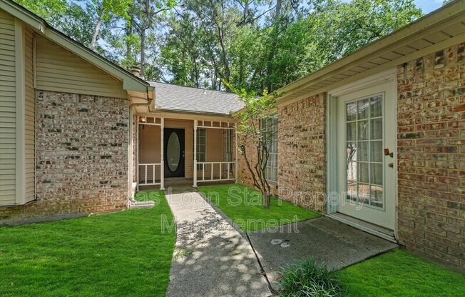 32 N PATHFINDERS CIR