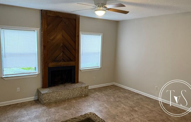 1069 Kelly Drive, Hinesville, GA