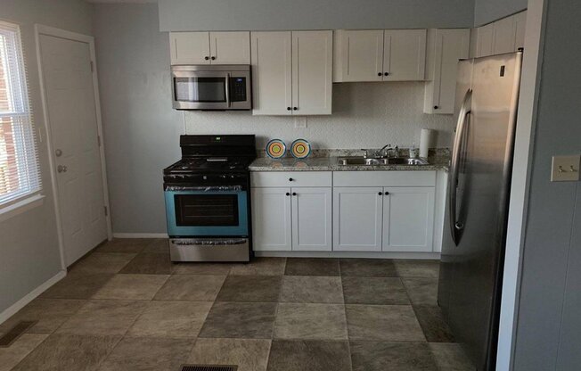 706 SEAWALL RD