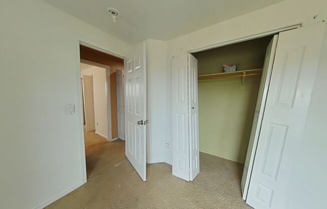 4 Bedroom House ~ Albany