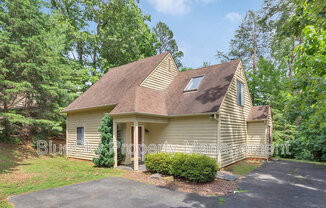 1617 SAGEWOOD DR