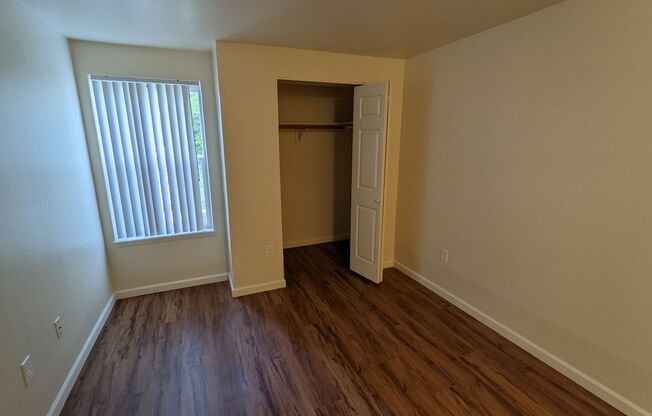 2 beds, 2 baths, 800 sqft, $1,495, Unit 4004