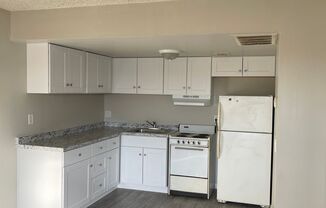 1 bed, 1 bath, 700 sqft, $900, Unit Unit 06