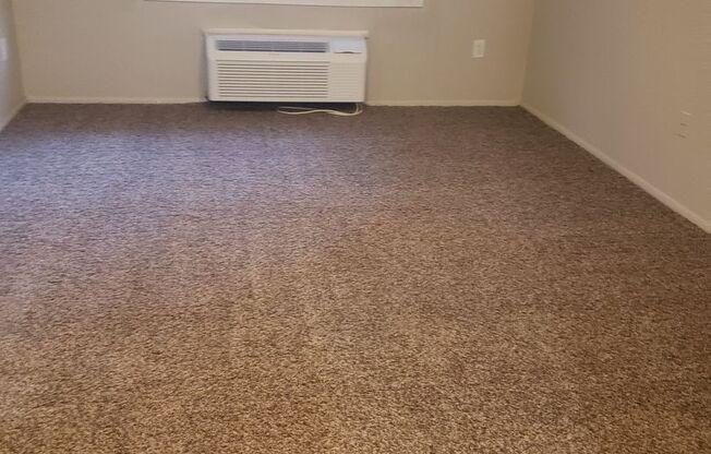 2 beds, 2 baths, 900 sqft, $1,629, Unit 0700
