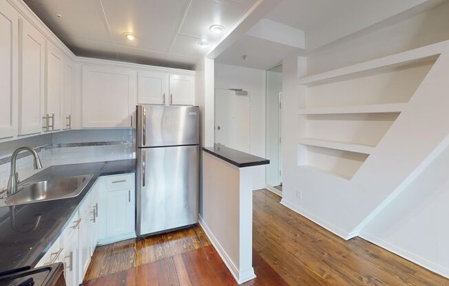 Studio, 1 bath, 525 sqft, $1,895, Unit 209