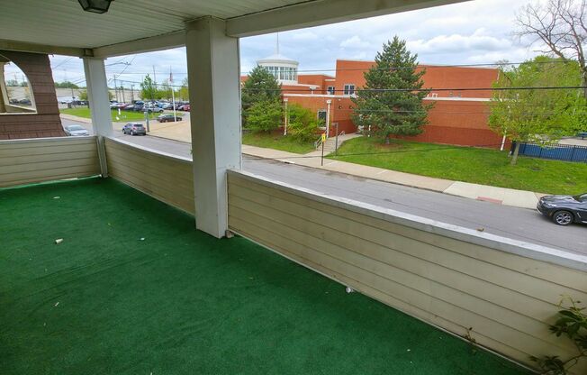 3 beds, 1 bath, $1,200, Unit #2