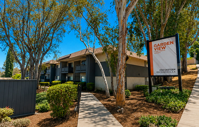 2 beds, 1 bath, 772 sqft, $2,595, Unit 47