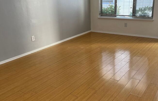 Studio, 1 bath, 550 sqft, $1,695, Unit BY59-02
