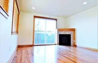 3 beds, 2.5 baths, $3,045