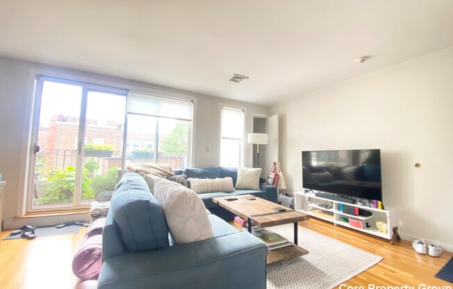 16 GREENOUGH