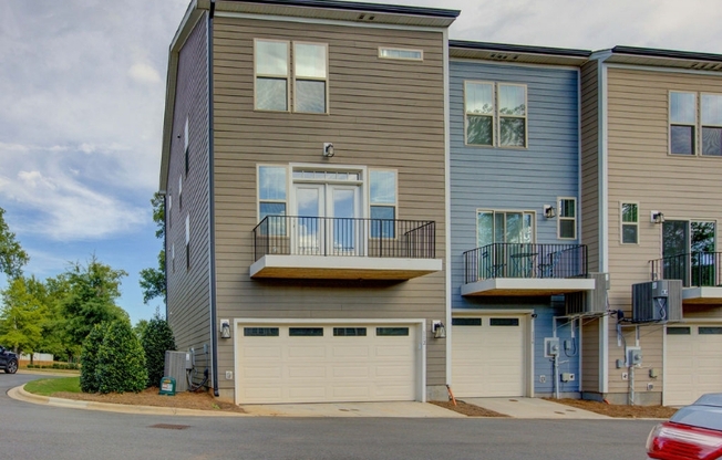 112 JUDSON AVE