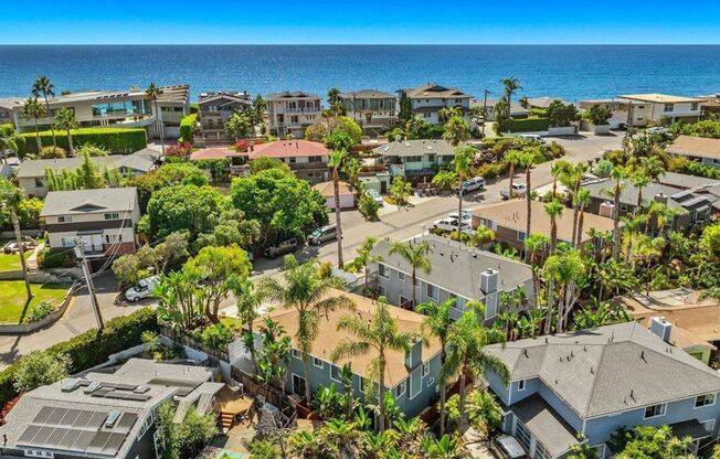 Charming Leucadia Duplex - Steps to Beach