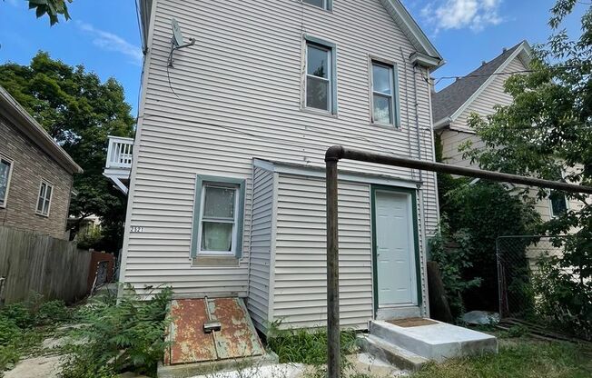 2521 South 8th Street