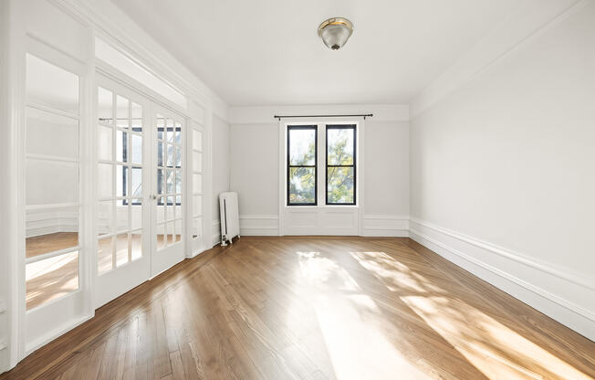 15 Butler Pl 1E
