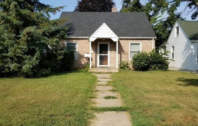 3 beds, 1 bath, $1,750