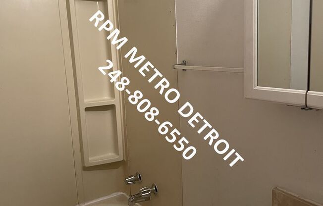 2 beds, 1 bath, $1,295, Unit (NO)