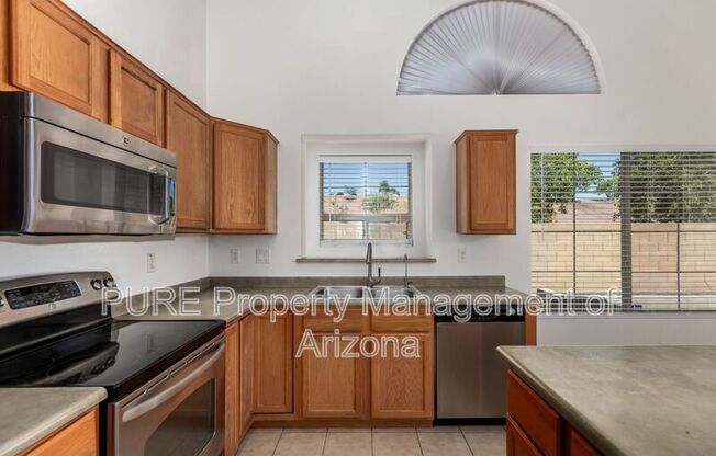 3743 E UTOPIA Road