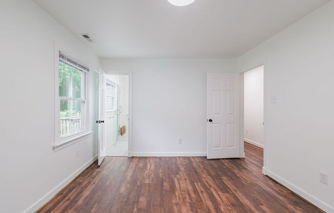 3 beds, 2 baths, 1,300 sqft, $1,950, Unit Unit A