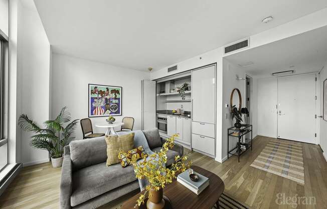 1 bed, 1 bath, 633 sqft, $6,050, Unit PHD