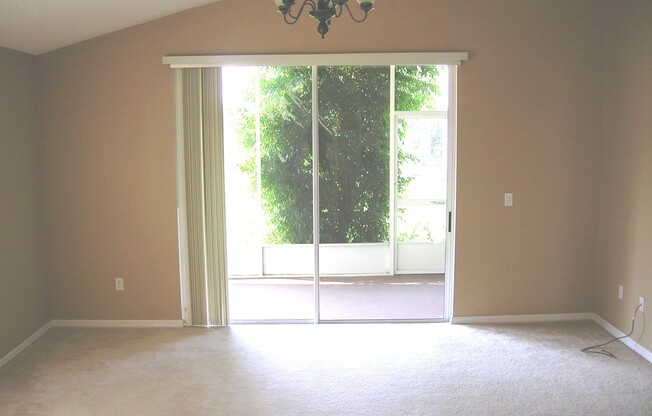 1061 BALLYSHANNON PKWY, ORLANDO - Huckleberry Fields.  Beautiful 3/2 home