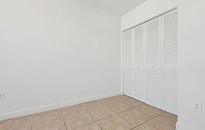 2 beds, 2 baths, 1,110 sqft, $2,300, Unit 211S