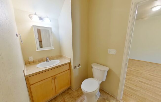 3462-3464-3466 Alder Alley