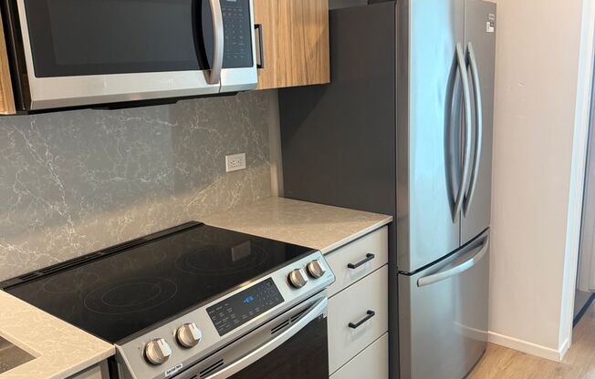 Studio, 1 bath, 464 sqft, $2,495, Unit 711