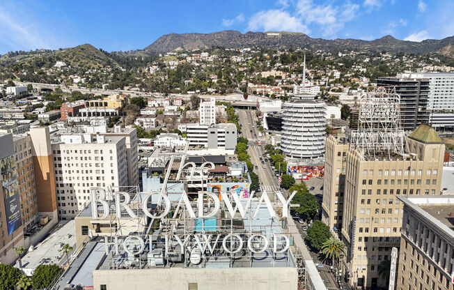 1 bed, 1 bath, 1,560 sqft, $7,500, Unit 1007