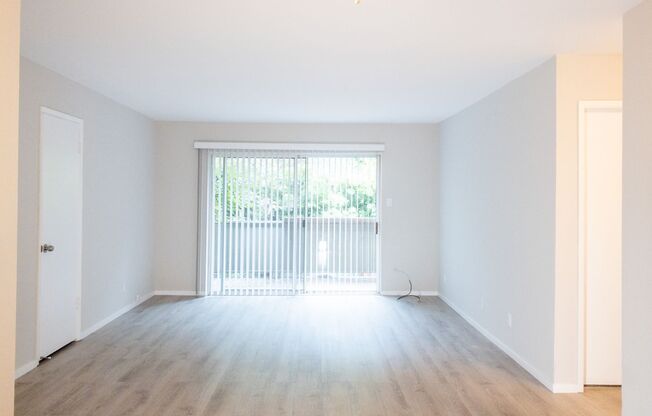 2BD 1BA Renovated Unit! Parking! Storage! PROGRESSIVE