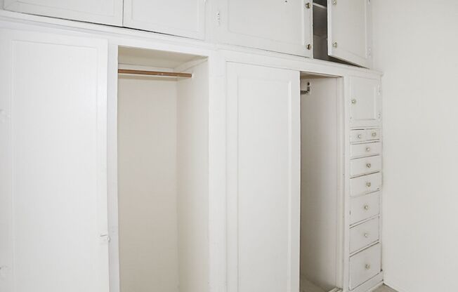 Studio, 1 bath, 478 sqft, $1,675, Unit 540-8C