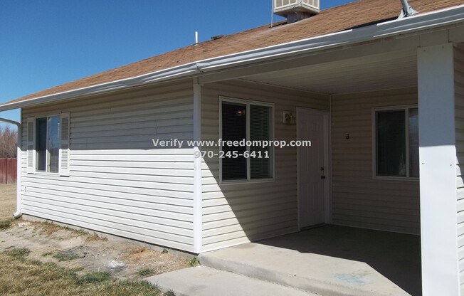 Updated Townhome - 3 bedroom 2 bath