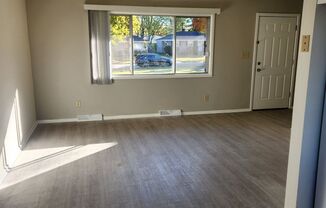 3 beds, 1.5 baths, 1,100 sqft, $1,500, Unit 3247