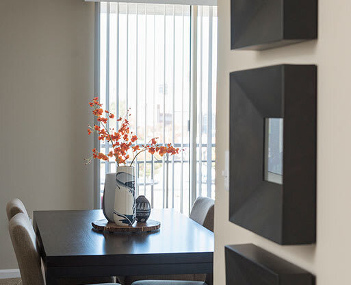 Dining Area at Crescent Centre Apartments, Louisville