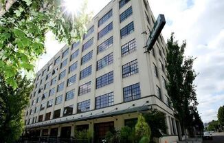 1400 NW Irving Street #408