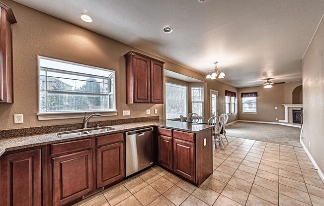 Stunning 5BR Home with Luxury Master Suite & Low-Maintenance Yard!