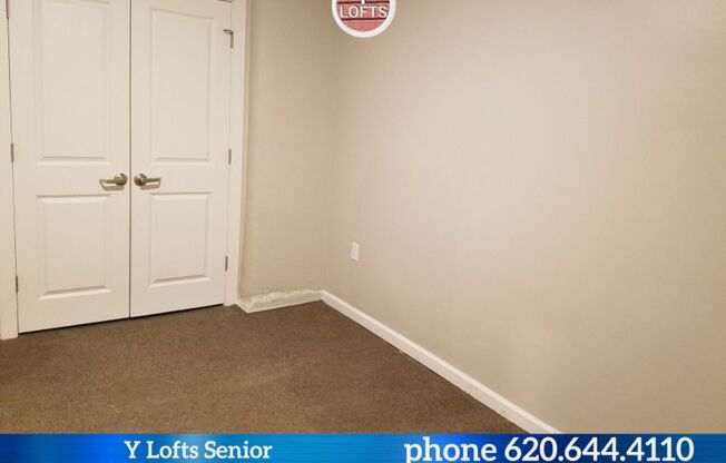 2 beds, 1 bath, 1,119 sqft, $985, Unit 018