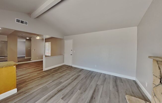 North Vallejo 3/2 Home Available Now!