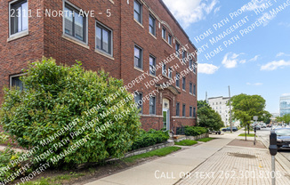 2311 E N AVE