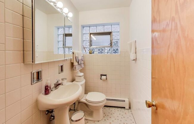 6430 W. Gunnison St.