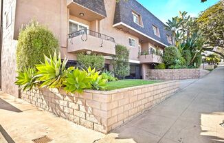 The Juanita Villa Townhomes