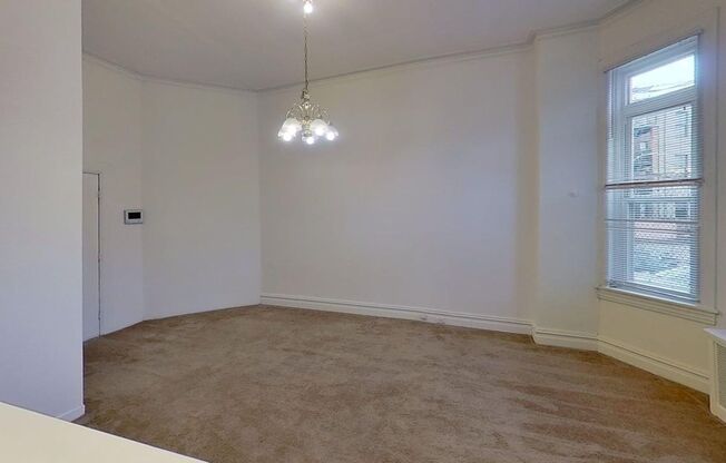 Studio, 1 bath, 450 sqft, $1,099, Unit 40-1R