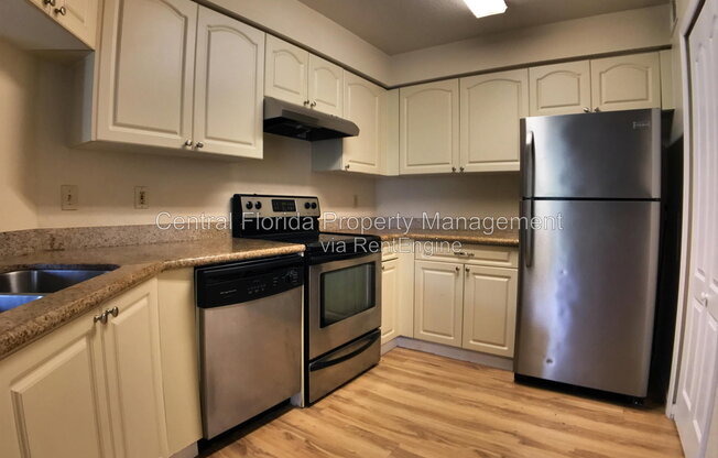 2 beds, 2 baths, 1,007 sqft, $1,450, Unit 12103