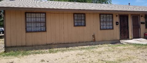 210 BEXAR DR