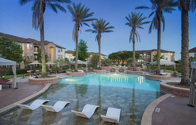 apartments in pearland with a pool