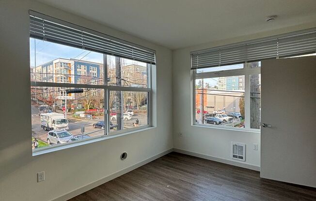 1 bed, 1 bath, 502 sqft, $1,695, Unit 206